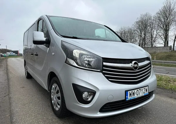 samochody osobowe Opel Vivaro cena 69900 przebieg: 273900, rok produkcji 2016 z Piaseczno